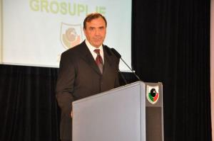 b_800_600_0_00_images_stories_Novice_2015_Slavnostna_akademija_ob_obcinskem_prazniku_in_praznovanje_20_let_obcine_Grosuplje_9zl