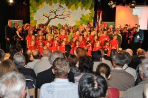 b_800_600_0_00_images_stories_Novice_2015_Slavnostna_akademija_ob_obcinskem_prazniku_in_praznovanje_20_let_obcine_Grosuplje_9zs