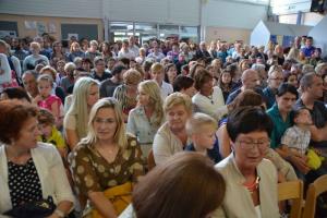 b_800_600_0_00_images_stories_Novice_2015_Prireditev_Osnovne_sole_Louisa_Adamica_Grosuplje_ob_dnevu_drzavnosti_5