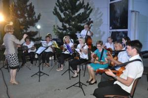 b_800_600_0_00_images_stories_Novice_2015_Kulturna_prireditev_Vojne_nikoli_vec_9h