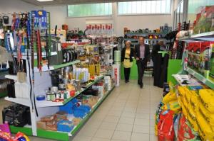 b_800_600_0_00_images_stories_Novice_2015_Kmetijska_zadruga_Grosuplje_je_odprla_prenovljene_prostore_9m