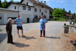 b_800_600_0_00_images_stories_Novice_2015_5_Pohod_po_poti_vodnih_virov_Smarje_Sap_9j