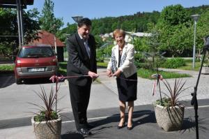 b_800_600_0_00_images_stories_Novice_2015_Nov_park_pred_Domom_starejsih_obcanov_Grosuplje_9d