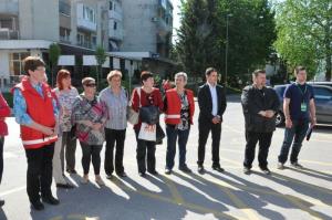 b_800_600_0_00_images_stories_Novice_2015_Defibrilator_dostopen_tudi_na_Taborski_cesti_6_v_Grosupljem_5