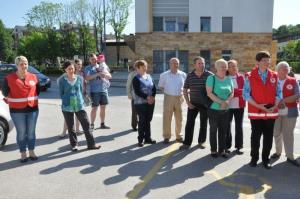 b_800_600_0_00_images_stories_Novice_2015_Defibrilator_dostopen_tudi_na_Taborski_cesti_6_v_Grosupljem_6