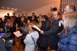 b_800_600_0_00_images_stories_Novice_2015_Blagoslov_Marijinega_kipa_v_zupnijski_cerkvi_Grosuplje_9