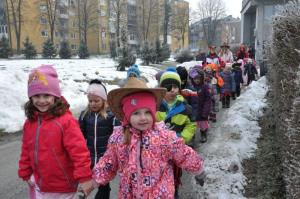 b_800_600_0_00_images_stories_Novice_2015_Maskarce_iz_vrtca_Kobacaj_obiskale_obcinsko_upravo_9c