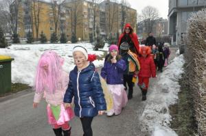 b_800_600_0_00_images_stories_Novice_2015_Maskarce_iz_vrtca_Kobacaj_obiskale_obcinsko_upravo_9f