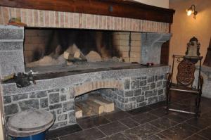 b_800_600_0_00_images_stories_Novice_2014_Prenovljen_piknik_prostor_pr_Mrtinet_3