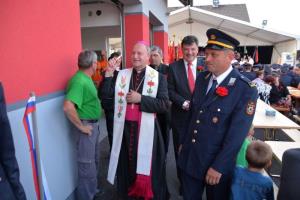 b_800_600_0_00_images_stories_Novice_2014_Slovesna_predaja_novega_gasilskega_doma_na_Velikem_Mlacevem_9o