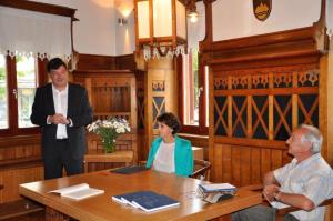 b_800_600_0_00_images_stories_Novice_2014_Izsel_je_ze_28_Zbornik_obcin_Grosuplje_Ivancna_in_Dobrepolje_4