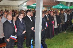 b_800_600_0_00_images_stories_Novice_2014_Slovesnost_ob_dnevu_drzavnosti_na_Polzevem_2