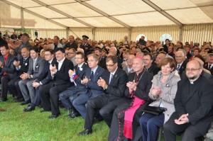 b_800_600_0_00_images_stories_Novice_2014_Slovesnost_ob_dnevu_drzavnosti_na_Polzevem_9g