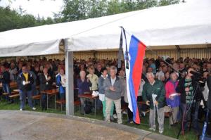 b_800_600_0_00_images_stories_Novice_2014_Slovesnost_ob_dnevu_drzavnosti_na_Polzevem_9l