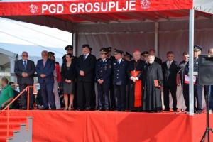 b_800_600_0_00_images_stories_Novice_2014_105_let_gasilstva_v_Grosupljem_9h