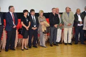 b_800_600_0_00_images_stories_Novice_2014_Rotary_klub_Grosuplje_obcanom_podaril_spomenik_8
