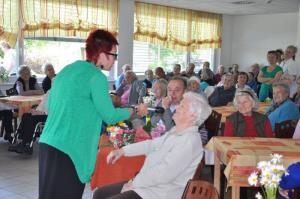 b_800_600_0_00_images_stories_Novice_2014_Anna_Gerzelj_praznovala_104_rojstni_dan_9