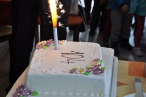 b_800_600_0_00_images_stories_Novice_2014_Anna_Gerzelj_praznovala_104_rojstni_dan_9d