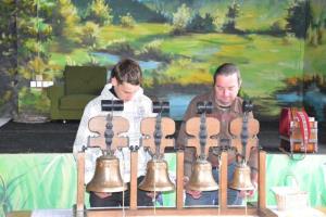 b_800_600_0_00_images_stories_Novice_2014_Velikonocni_sejem_na_Grajskem_vrtu_Bostanj_9zd