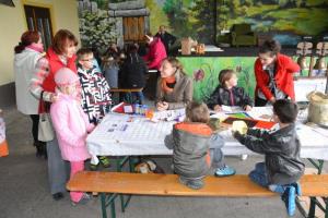 b_800_600_0_00_images_stories_Novice_2014_Velikonocni_sejem_na_Grajskem_vrtu_Bostanj_9zj