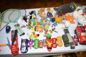 b_800_600_0_00_images_stories_Novice_2014_2_dobrodelni_bazar_ZA_ISKRO_V_OCEH_3