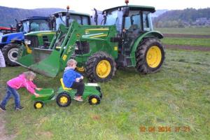 b_800_600_0_00_images_stories_Novice_2014_Traktorjada_v_Veliki_Racni_7