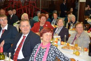 b_800_600_0_00_images_stories_Novice_2014_Druzabno_srecanje_Smarcanov_ki_stejejo_80_let_in_vec_8