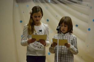 b_800_600_0_00_images_stories_Novice_2013_Bozicno_novoletna_prireditev_na_Polici_5