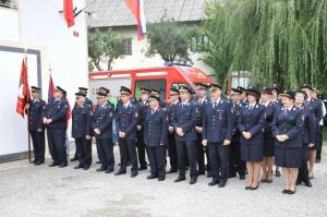 b_800_600_0_00_images_stories_Novice_2013_Prevzem_novega_mostvenega_vozila_v_Cusperku_5