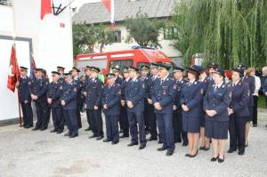 b_800_600_0_00_images_stories_Novice_2013_Prevzem_novega_mostvenega_vozila_v_Cusperku_9a