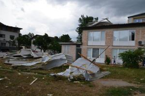 b_800_600_0_00_images_stories_Novice_2013_Orkanski_veter_v_Grosupljem_odkrival_strehe_in_podiral_drevesa_8