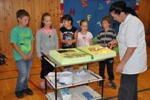 b_800_600_0_00_images_stories_Novice_2013_Praznovanje_10_letnice_Podruznicne_sole_St_Jurij_9n