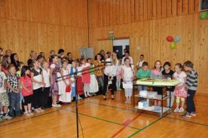 b_800_600_0_00_images_stories_Novice_2013_Praznovanje_10_letnice_Podruznicne_sole_St_Jurij_9o