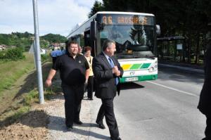 b_800_600_0_00_images_stories_Novice_2013_Otvoritev_povezovalnega_plocnika_med_prijateljskima_obcinama_Skofljica_in_Grosuplje_3