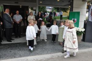 b_800_600_0_00_images_stories_Novice_2013_Otvoritev_krozisca_pred_Obcino_Grosuplje_9a