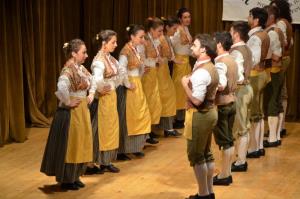 b_800_600_0_00_images_stories_Novice_2013_9_mednarodni_festival_SloFolk_2013_6