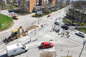 b_800_600_0_00_images_stories_Novice_2013_Izgradnja_krozisca_pred_Obcino_Grosuplje_9h