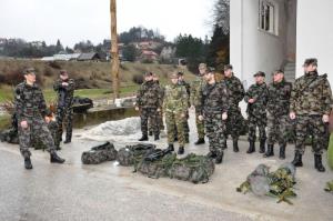 b_800_600_0_00_images_stories_Novice_2013_Pohod_Slovenske_vojske_po_nasi_obcini_4