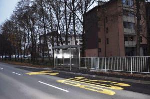 b_800_600_0_00_images_stories_Novice_2012_november_Avtobusna_postajalisca_z_novimi_nadstresnicami_3a