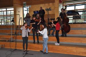 b_800_600_0_00_images_stories_Novice_2012_oktober_Kulturno_druzabno_srecanje_upokojencev_in_drugih_starejsih_treh_obcin_5