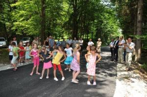 b_800_600_0_00_images_stories_Novice_2012_junij_Otvoritev_lokalne_ceste_Polica_9