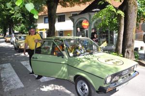 b_800_600_0_00_images_stories_Novice_2012_maj_17._vseslovensko_srecanje_ljubiteljev_starodobnih_vozil_Skofljica_2