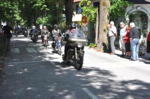b_800_600_0_00_images_stories_Novice_2012_maj_17._vseslovensko_srecanje_ljubiteljev_starodobnih_vozil_Skofljica_3
