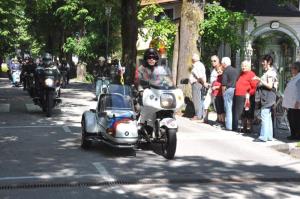 b_800_600_0_00_images_stories_Novice_2012_maj_17._vseslovensko_srecanje_ljubiteljev_starodobnih_vozil_Skofljica_4