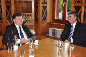 b_800_600_0_00_images_stories_Novice_2012_maj_Obisk_evropskega_poslanca_dr._Milana_Zvera_v_obcini_Grosuplje_2