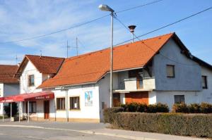 b_800_600_0_00_images_stories_Novice_2012_januar_Gasilski_dom_na_Velikem_Mlacevem_in_v_Skocjanu_2