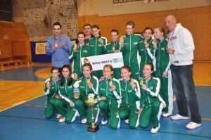 b_800_600_0_00_images_stories_novice_2011-1_december_Zakljucni_turnir_drzavnega_prvenstva_starejsih_pionirk_9c