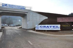 b_800_600_0_00_images_stories_novice_2011-1_december_Otvoritev_novega_dela_cestnega_omrezja_v_Predolah_5