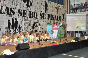 b_800_600_0_00_images_stories_novice_2011-1_junij_Zakljucna_prireditev_Osnovne_sole_Brinje_Grosuplje_5